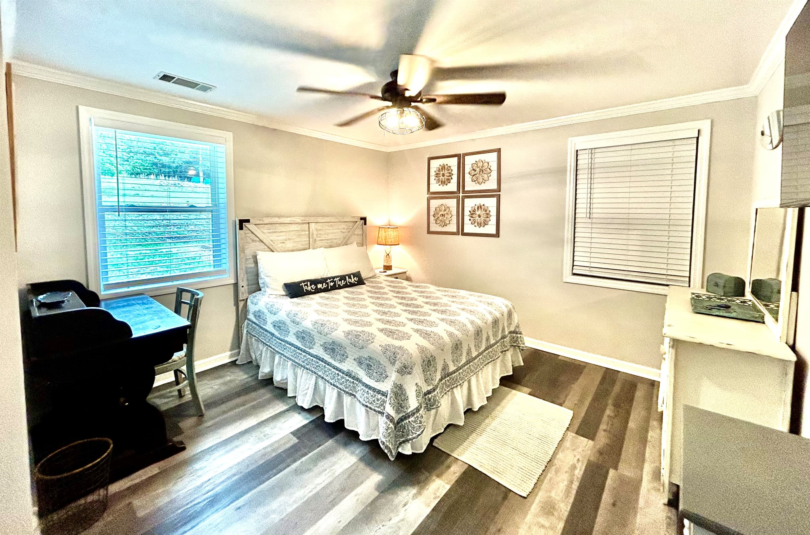 Bedroom #1 with a queen bed