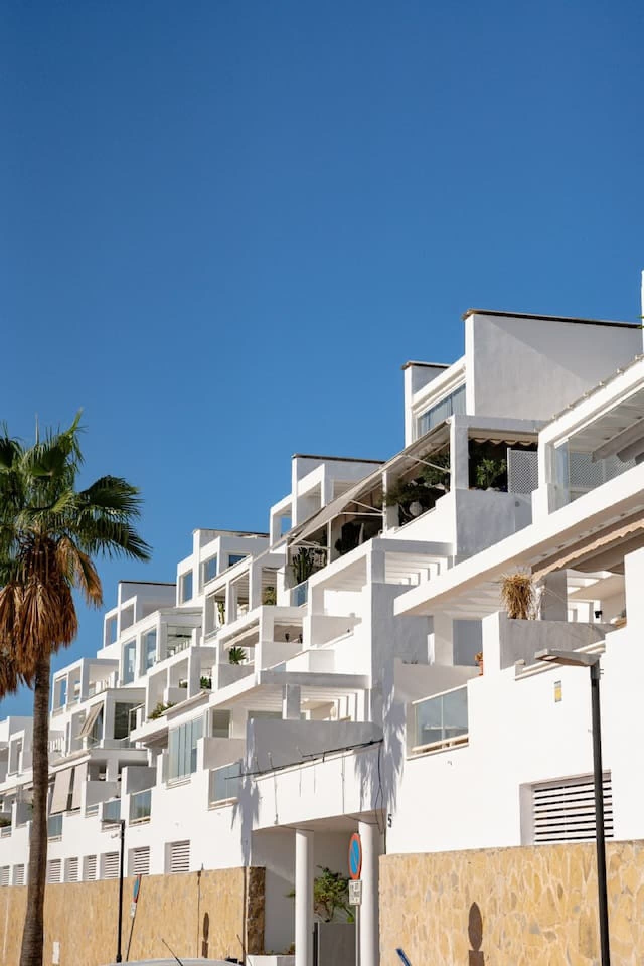 Stay in this stunning complex featuring the crisp, white cubic architecture typical of the sunny Mediterranean coast.