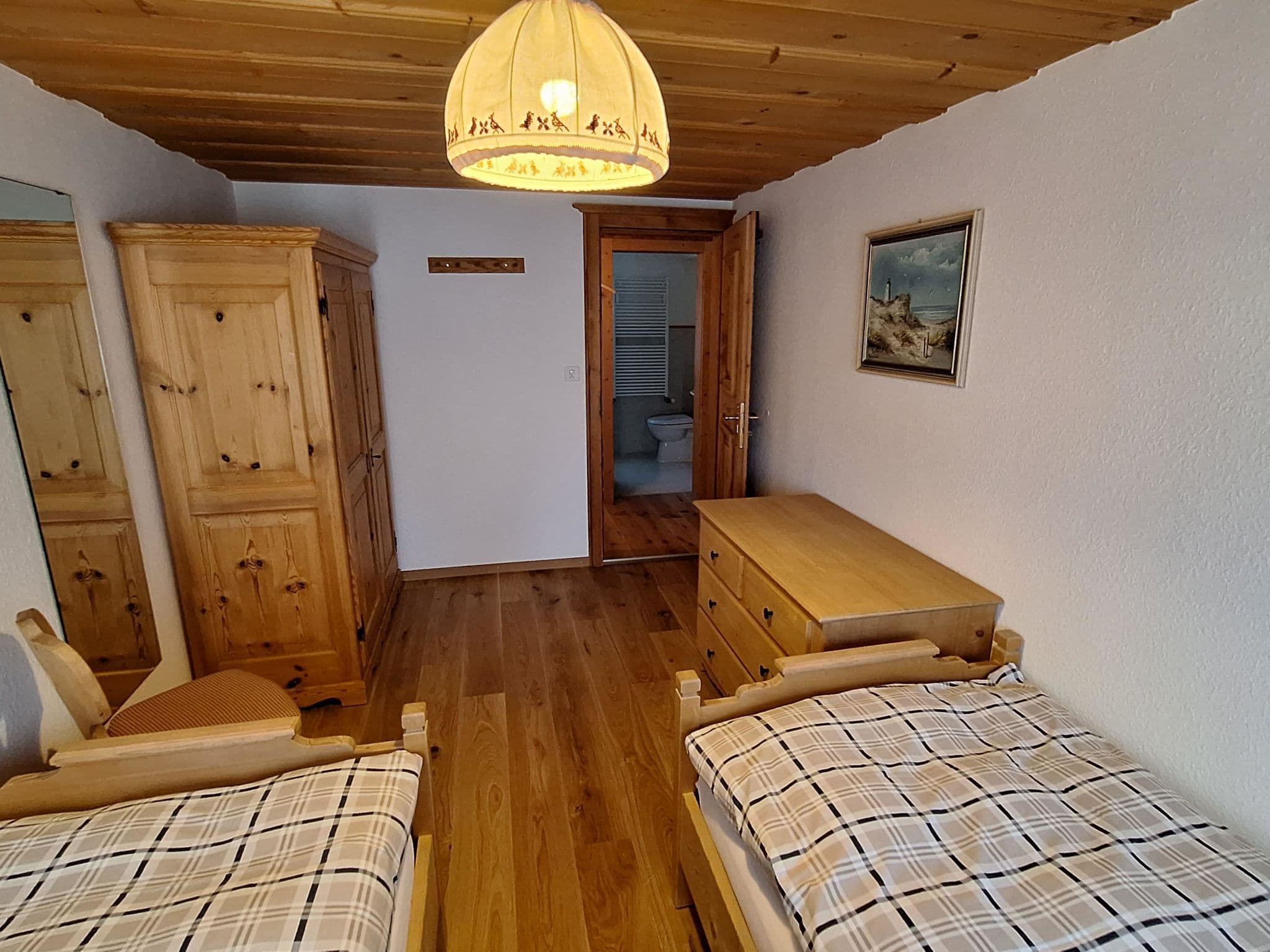 Gallery Image 13