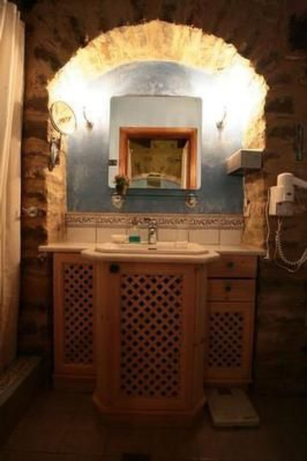 Gallery Image 17