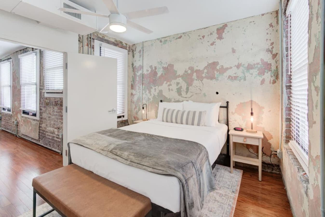 Nice and cozy bedroom with a queen-sized memory foam mattress, fresh and comfy linens, no doubt a perfect formula for a goodnight’s sleep. You'll be well-rested and on the ball for the next day.