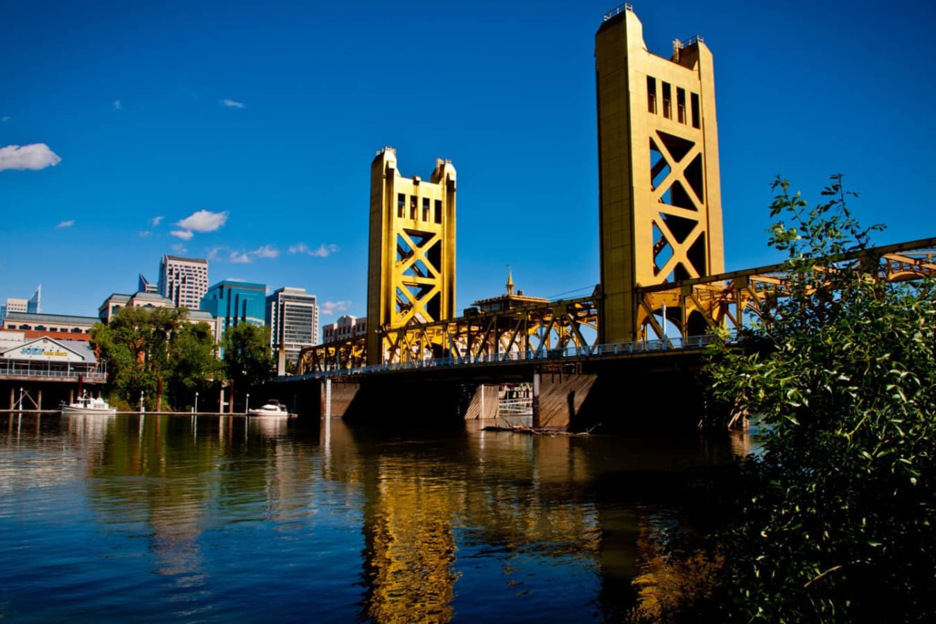 A quick 10-minute drive brings you to the scenic Tower Bridge.