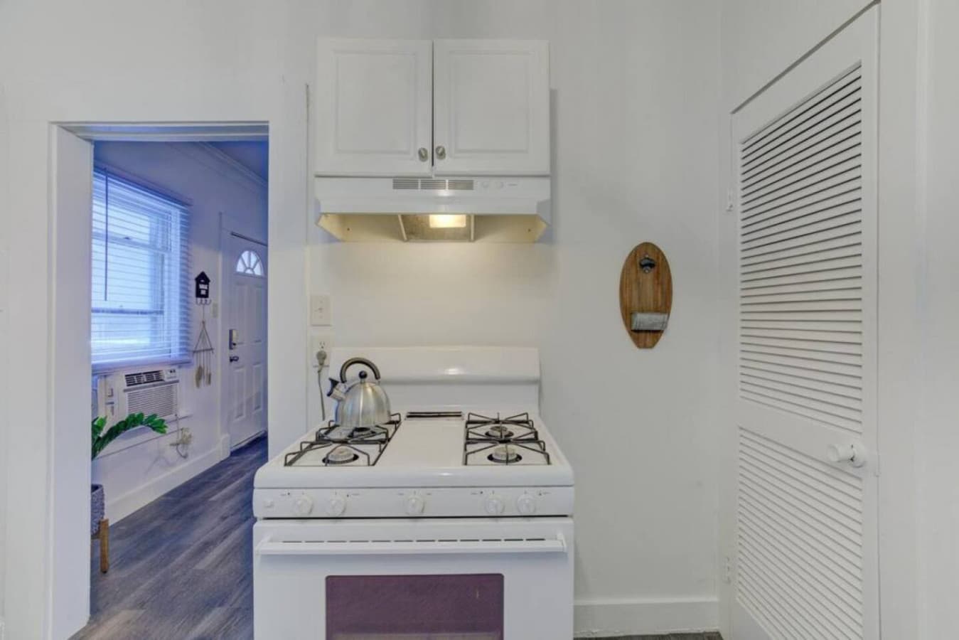 Additional view of where you may cook and prepare your meals.