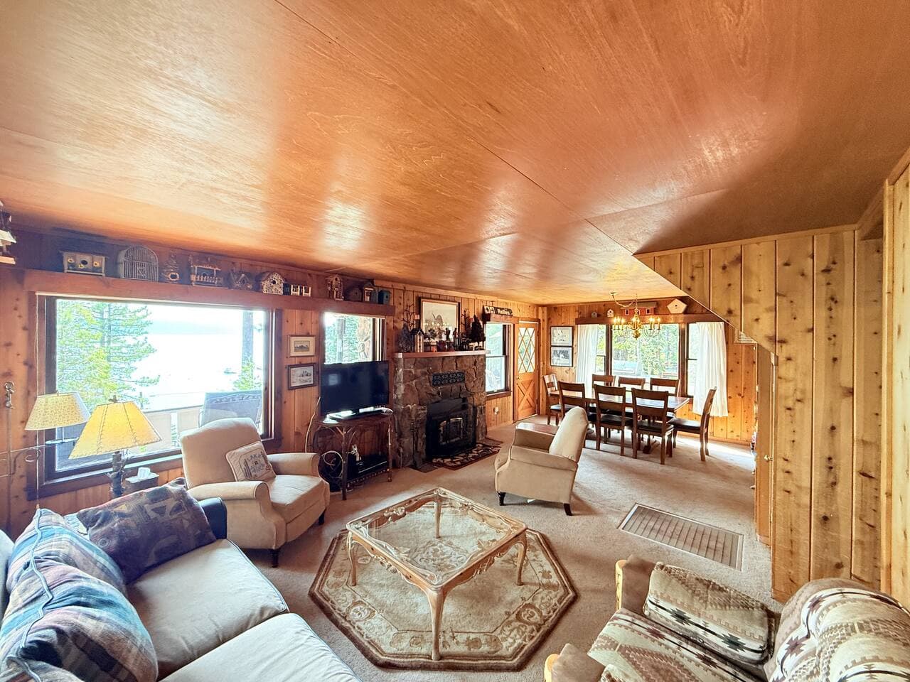 Room for everyone to relax, laugh, and enjoy the lake views.