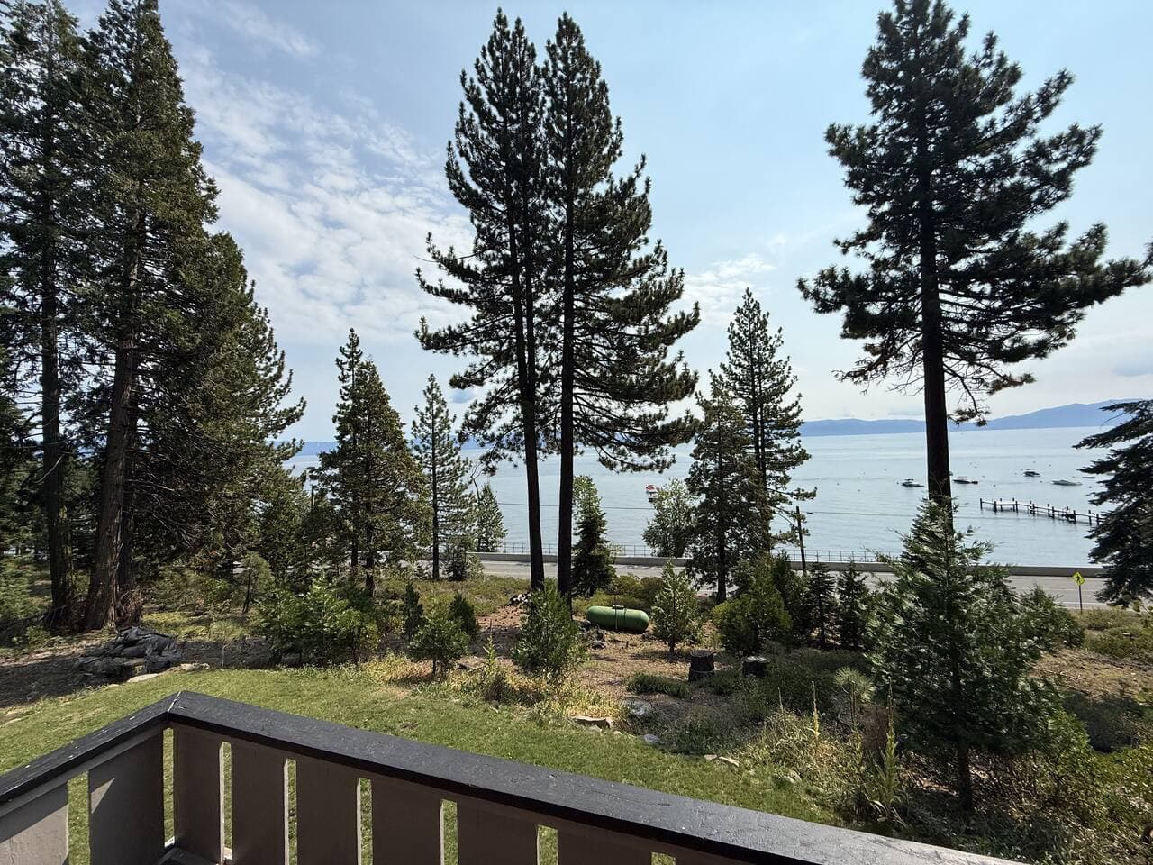 Wake up to pine-scented air and sparkling lake views.