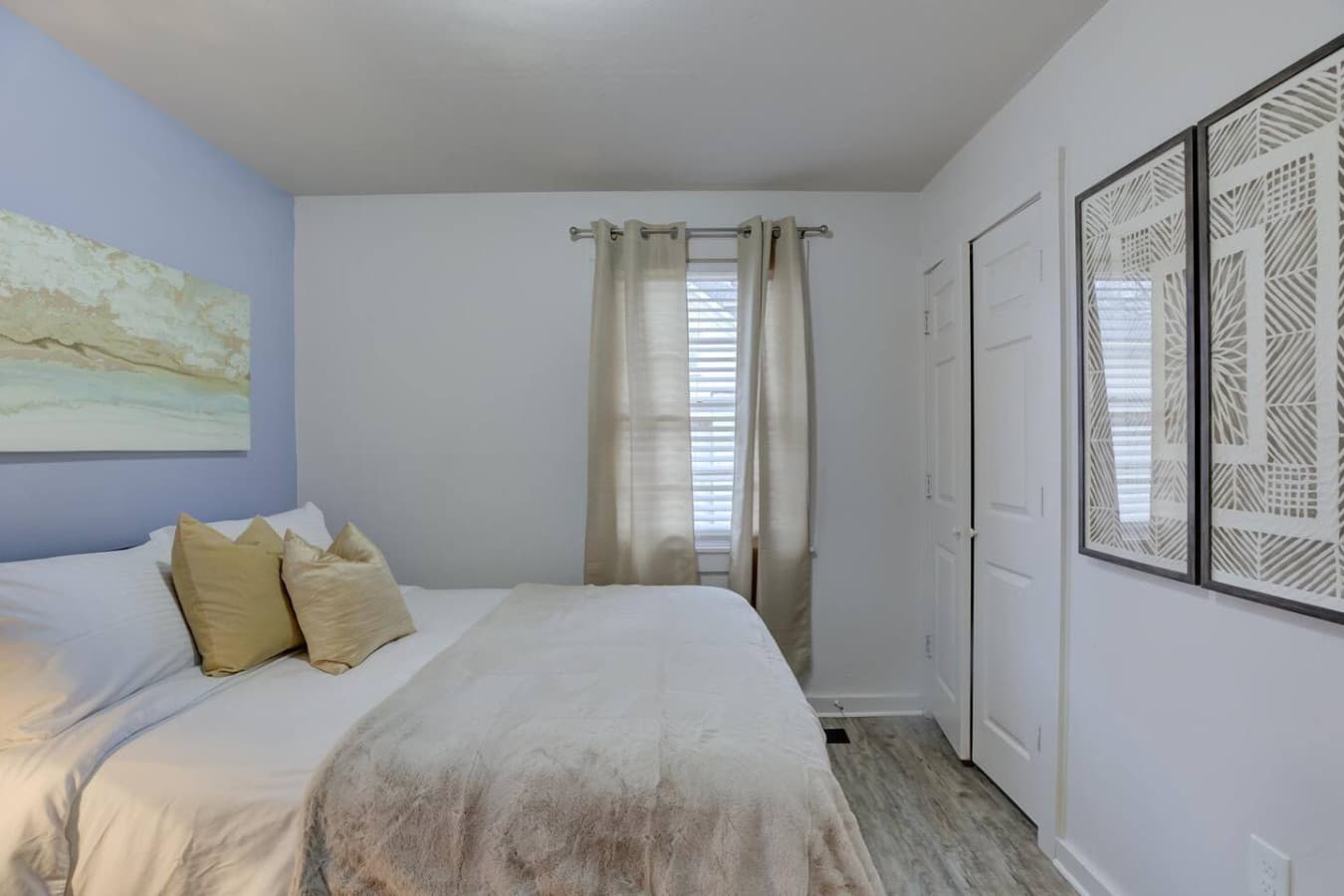 Rest, relax, and enjoy a good night’s sleep in the queen bedroom.