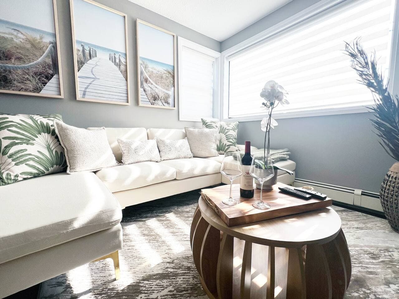 Soft seating that makes you want to stay a while. Grab a cup of tea or a glass of your favorite wine.