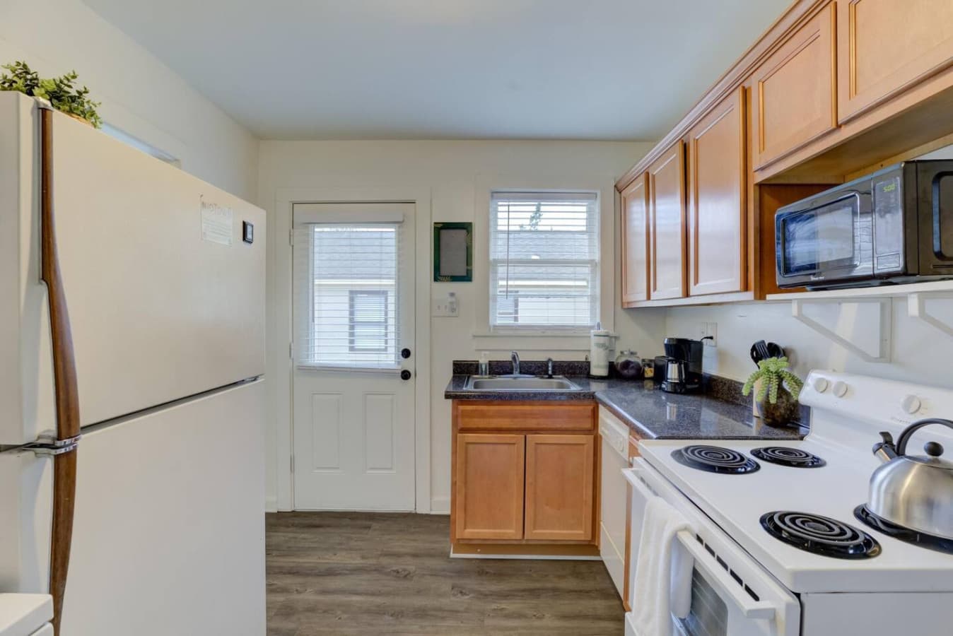 Your fully equipped kitchen makes staying in a delight.