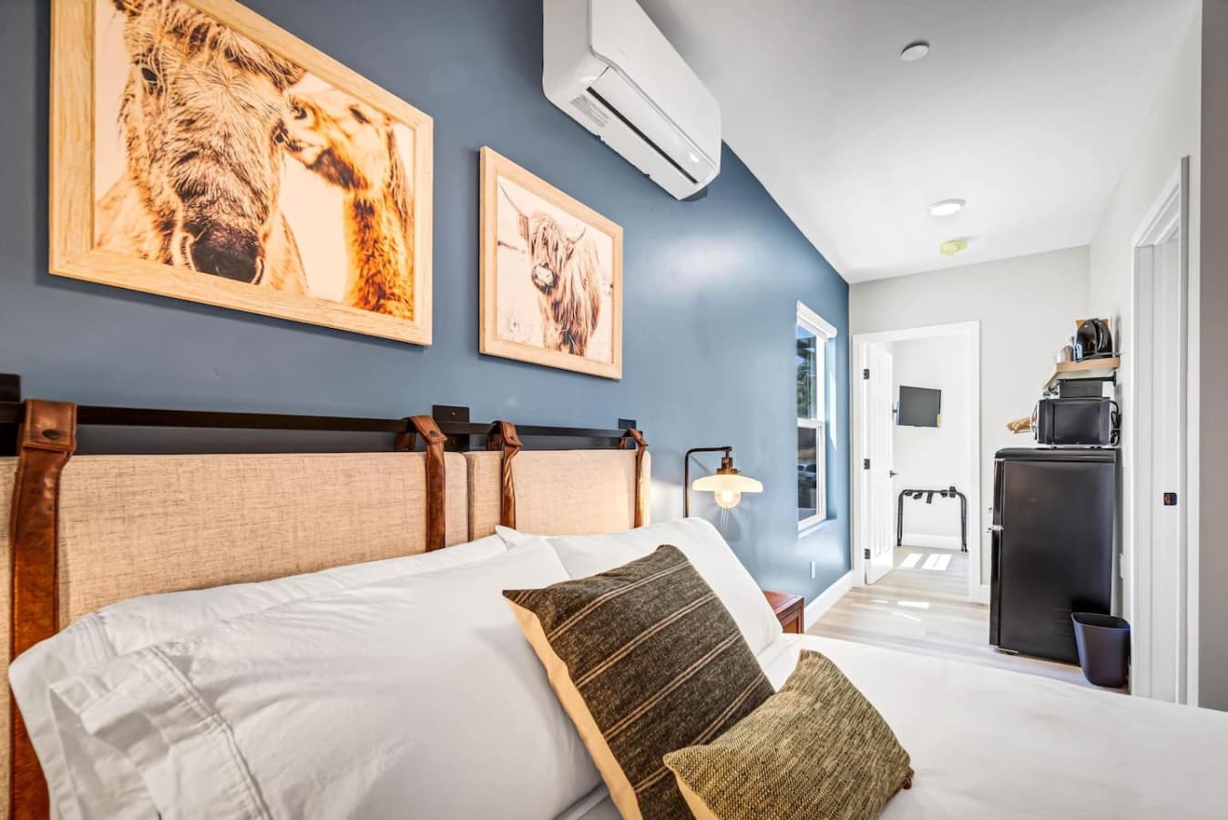 The second room has easy access to the kitchenette, great for those midnight snackers.