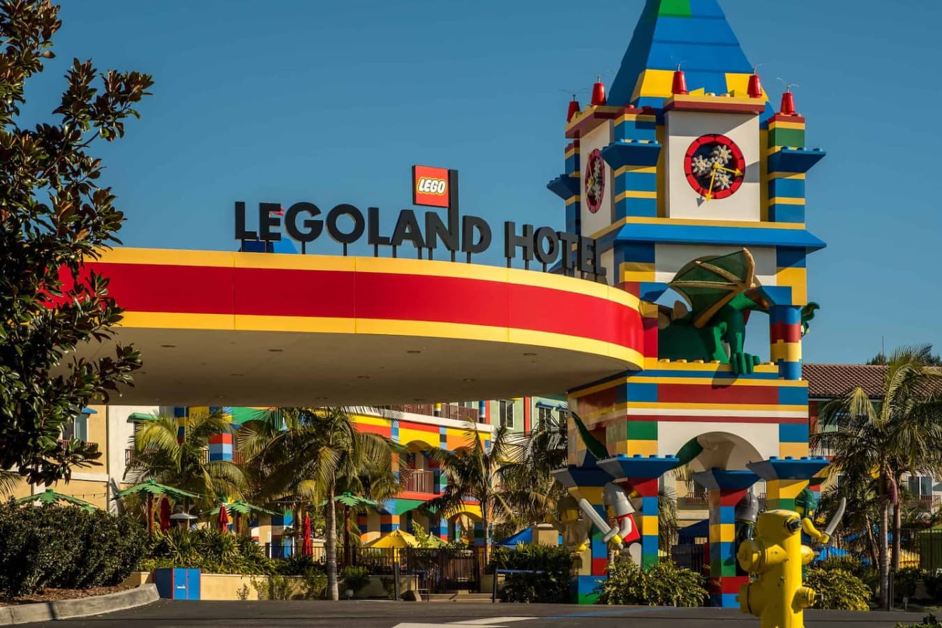 After a short 15 minute drive you can experience the world of creativity and have an adventure at LEGOLAND California, perfect for kids and the young at heart. ✨