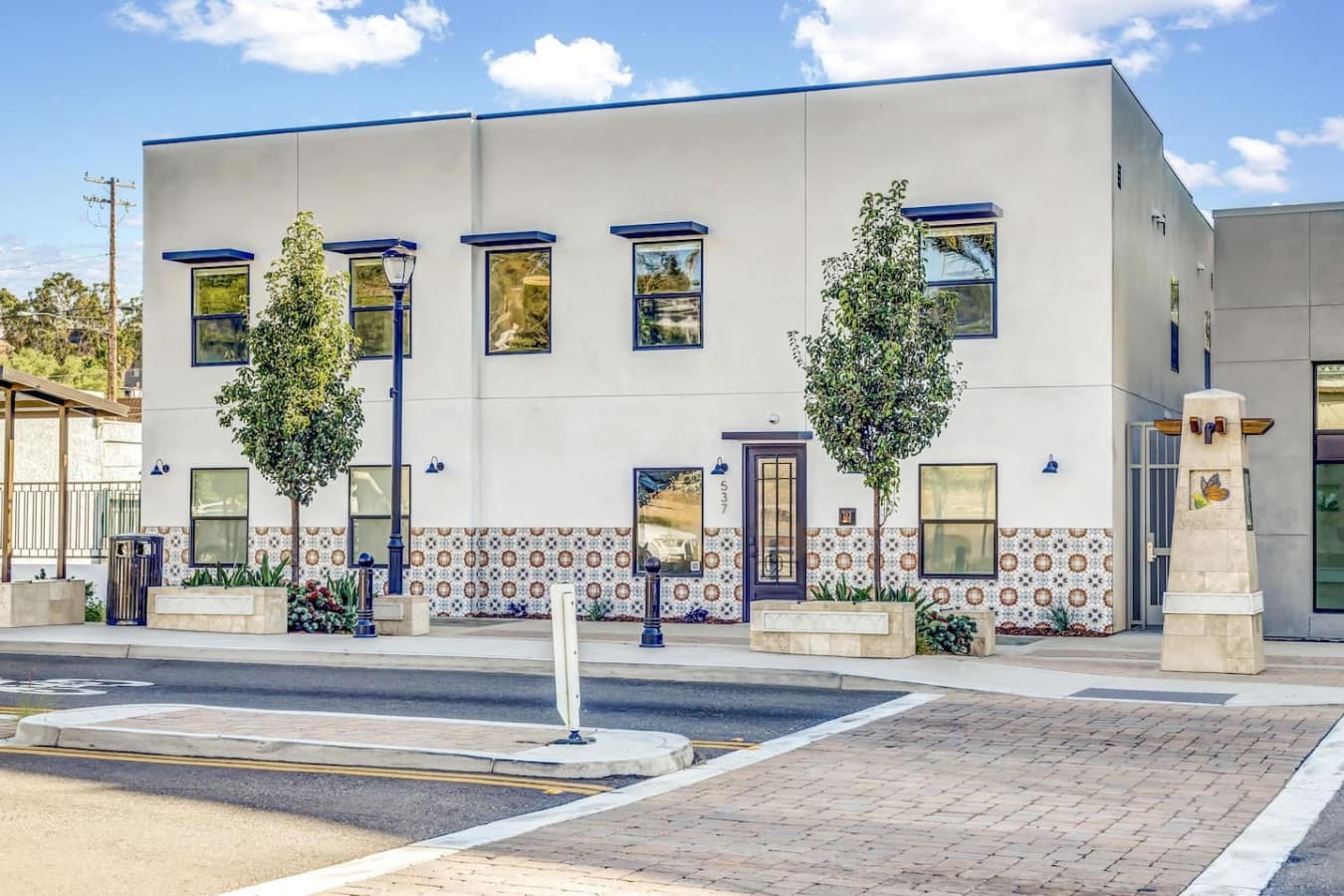 The perfect mix of modern architecture and welcoming vibes.