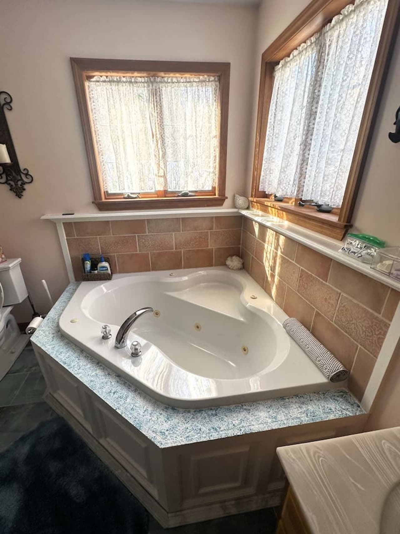Private en-suite bathroom connected to the primary bedroom.