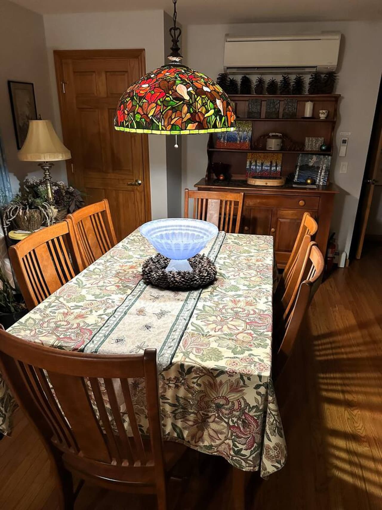 Dedicated dining table with seating for six.
