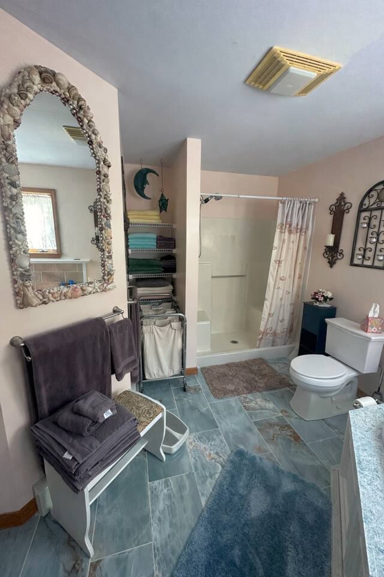 Bright, clean, and thoughtfully designed layout.