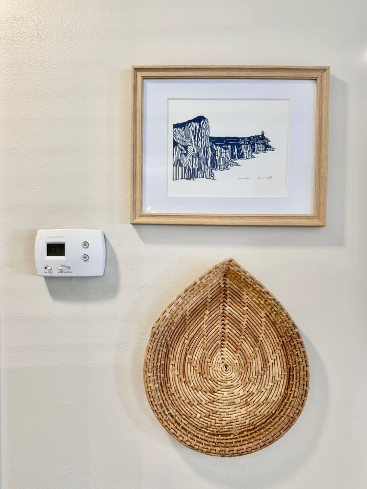 Set your perfect temperature and enjoy the inviting hallway ambiance.