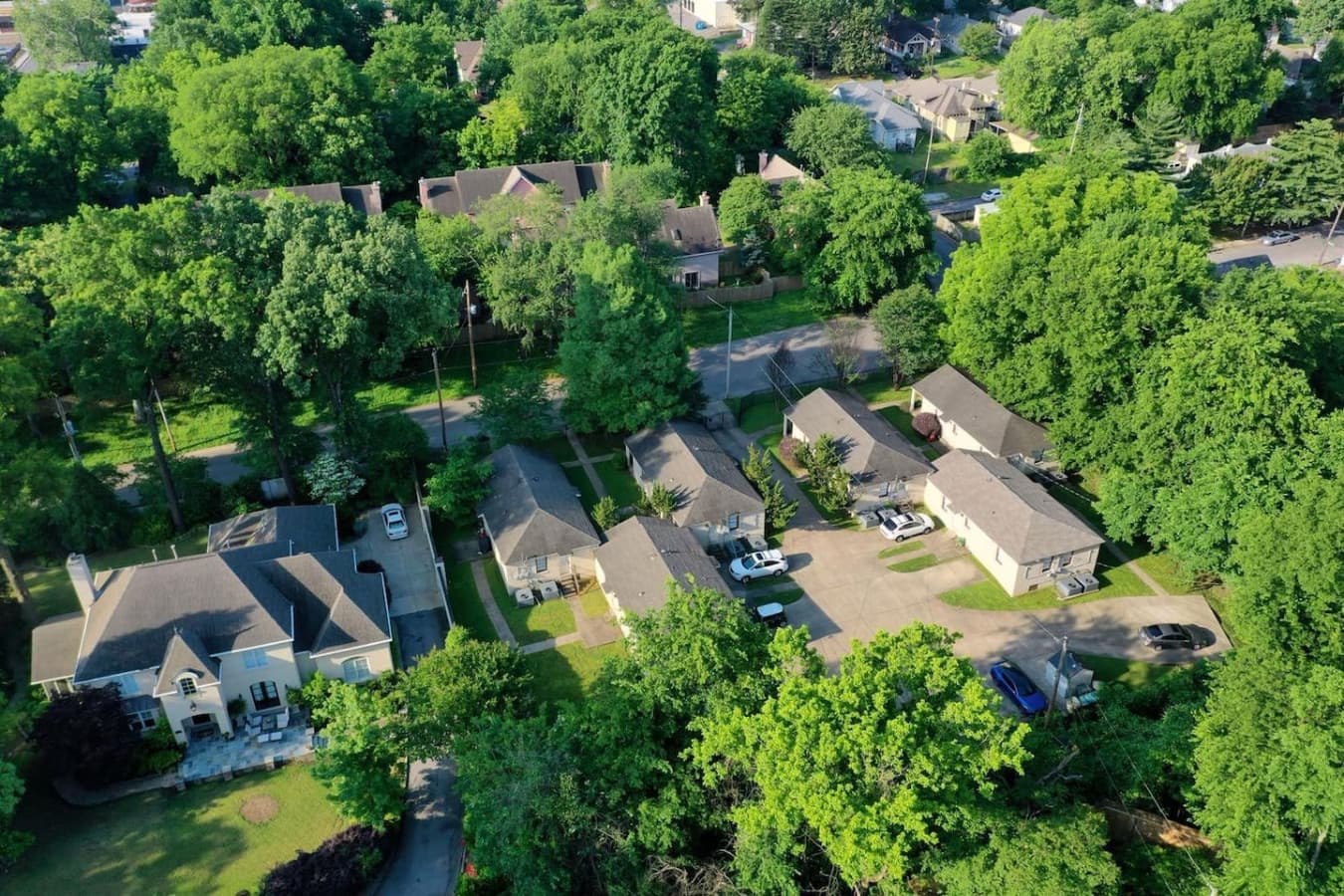 This  a view from the air right above! Your cottage is in the little community of 6 buildings to the right of the massive house ; )