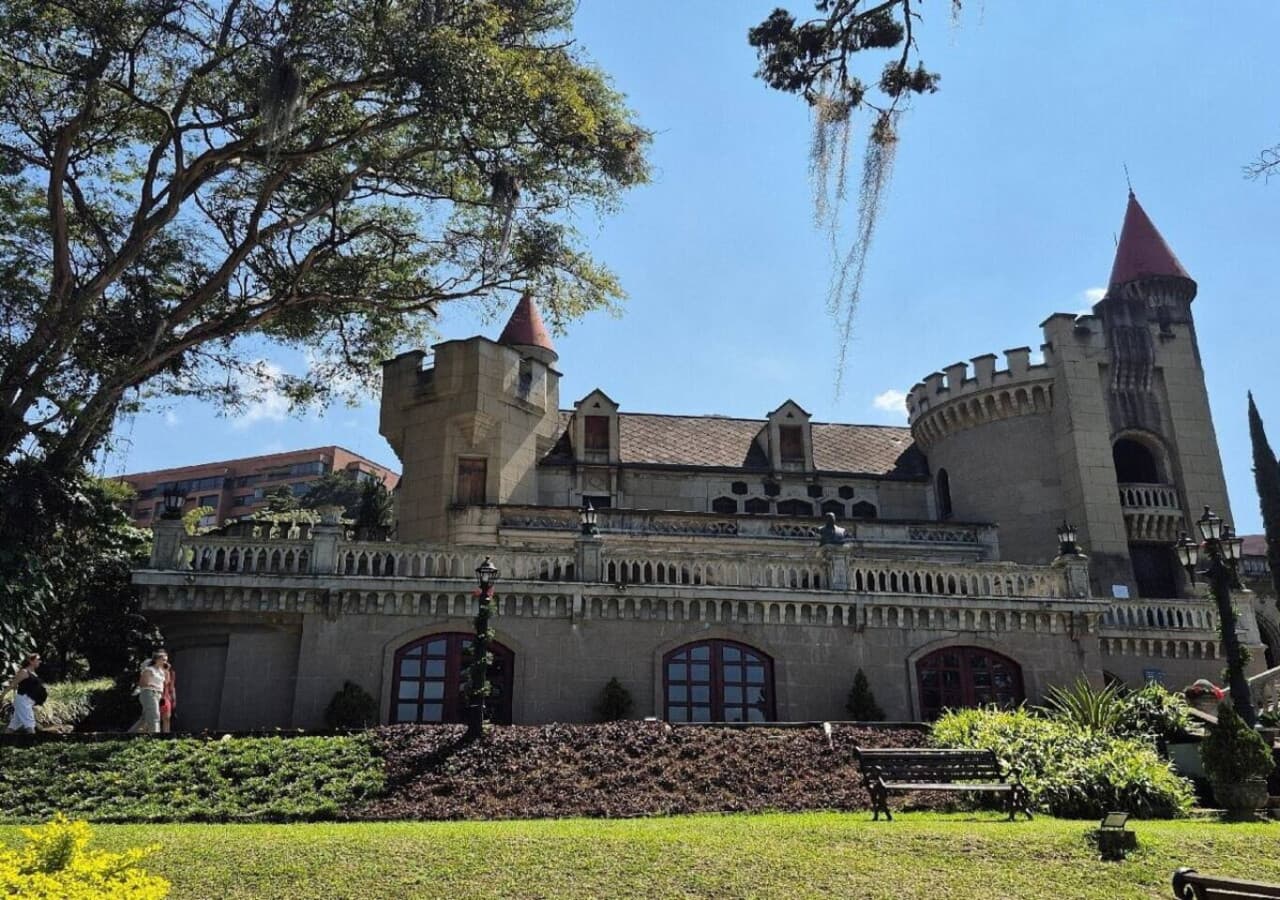 Explore El Castillo Museum and Gardens, only 7 min away.