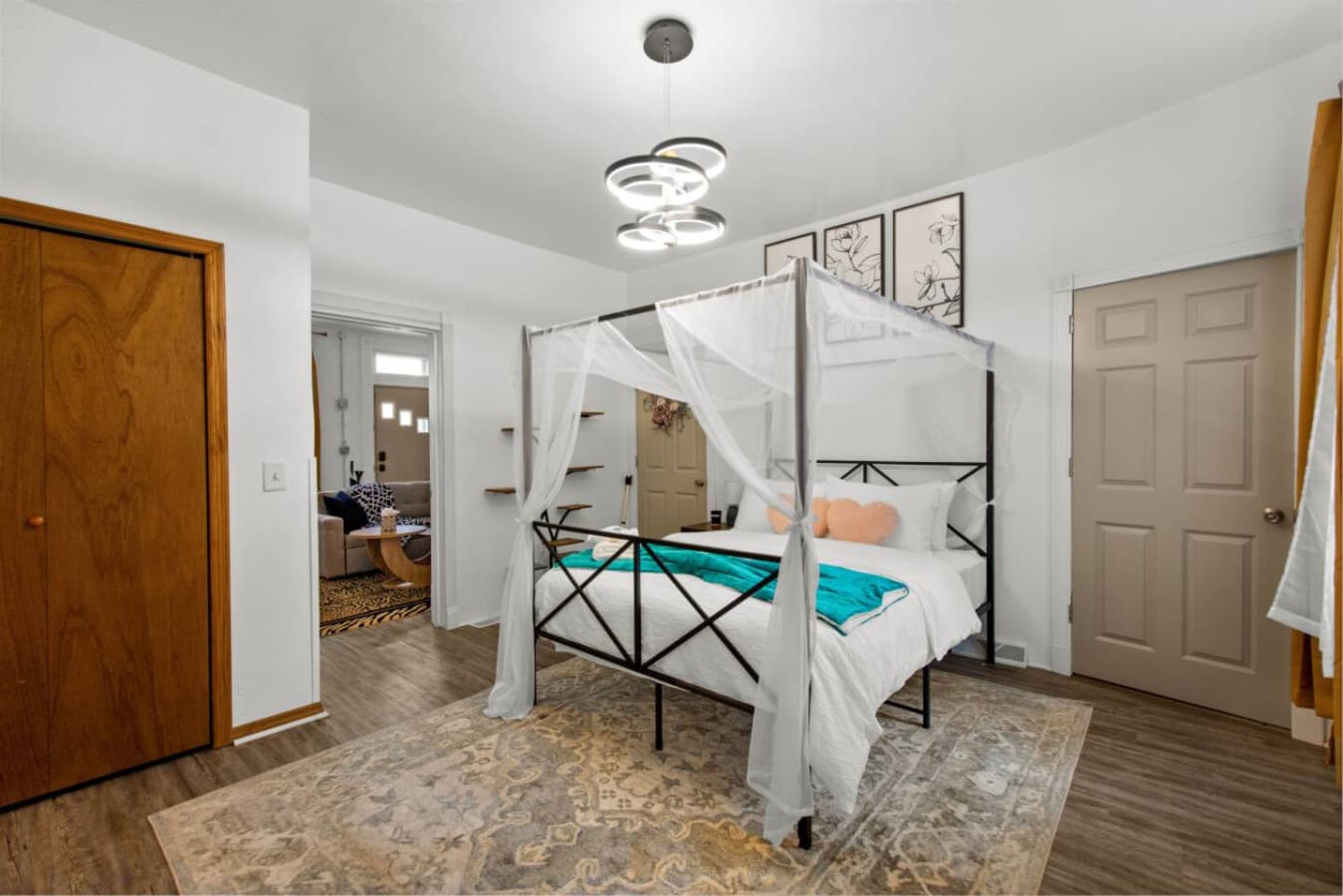 Where bright vibes meet canopy charm—room for daydreaming included.