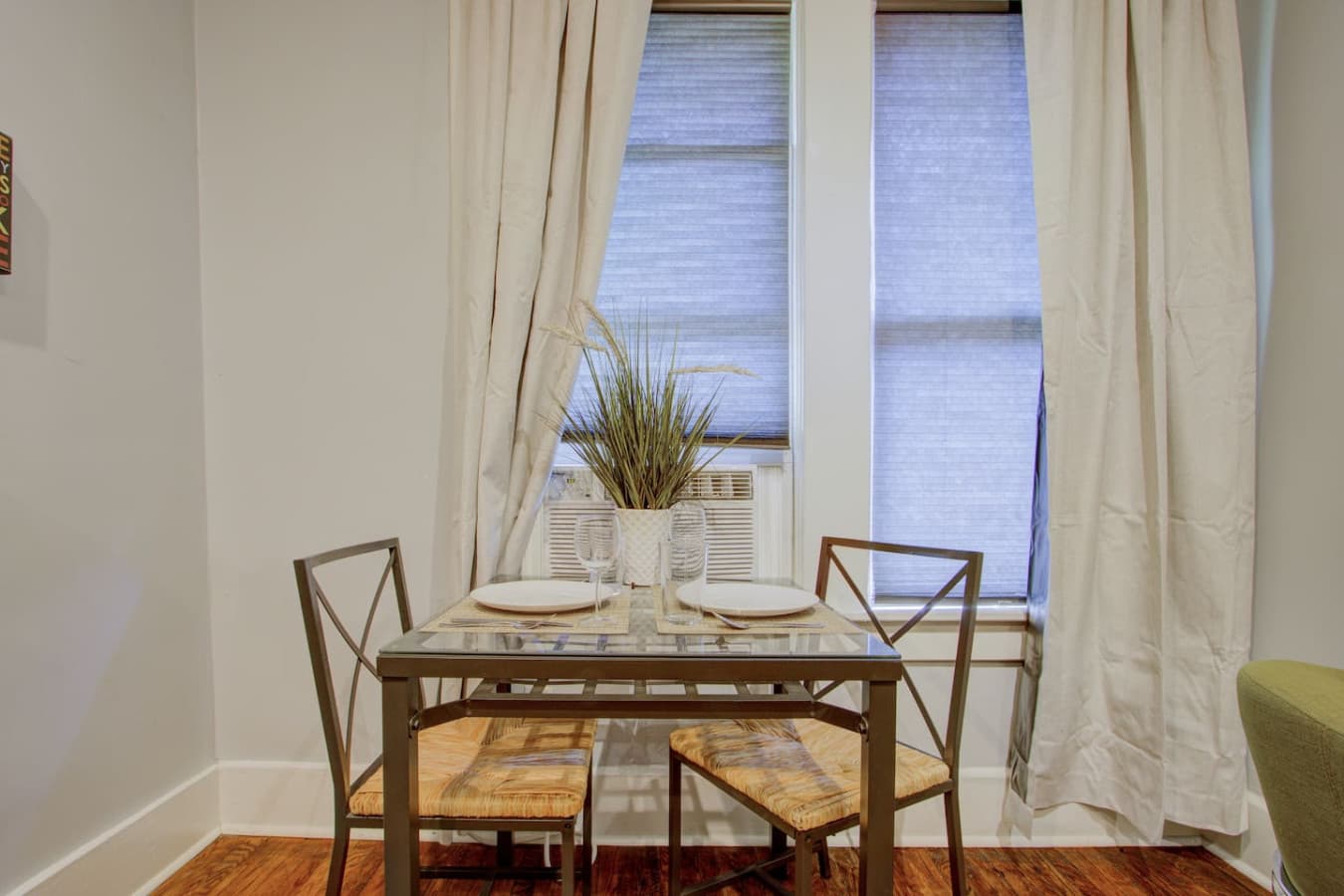 Cozy dining nook, perfect for two.