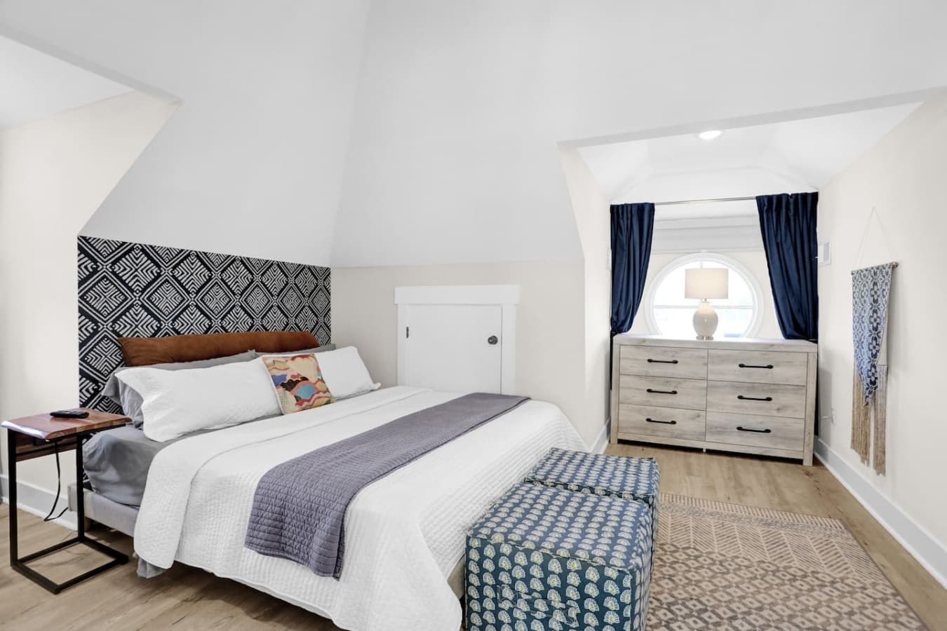 King-sized bed, because even your dreams deserve the royal treatment