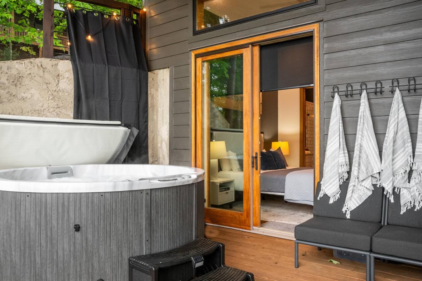 Warning: once you step in, you may never want to leave. It’s the perfect balance of warmth, bubbles, and mountain air.