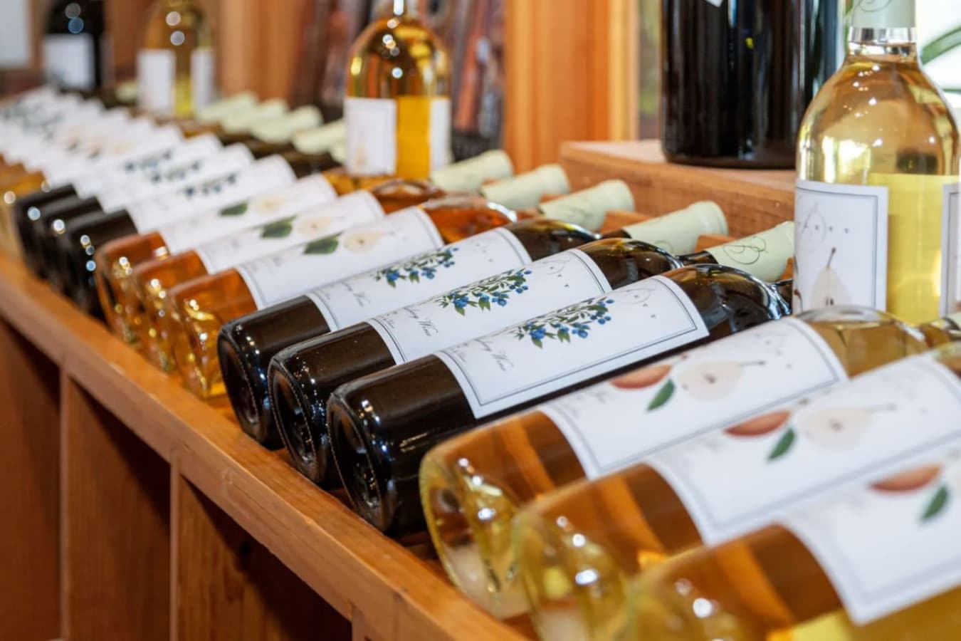 Bartlett Maine Estate Winery – 5 min drive. One of Maine’s first wineries, known for its fruit wines and tastings in a serene wooded setting. A hidden gem for wine lovers.