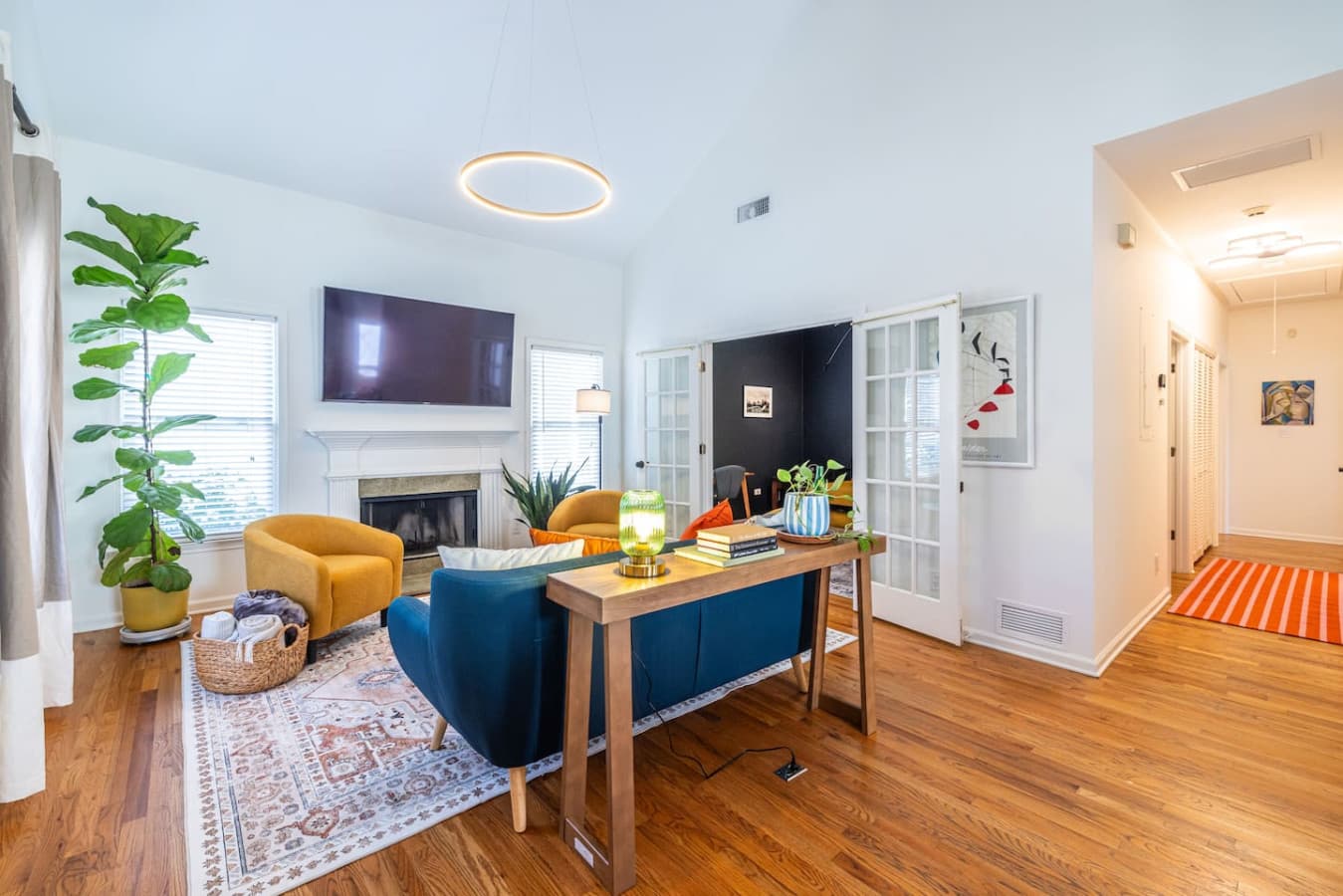 Picture slow mornings and easy evenings in this cheerful, open living space.