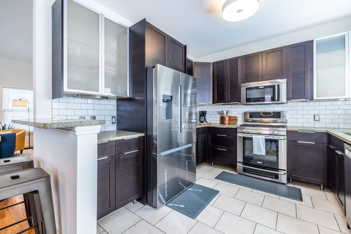 Quality finishes and details that elevate everyday cooking.