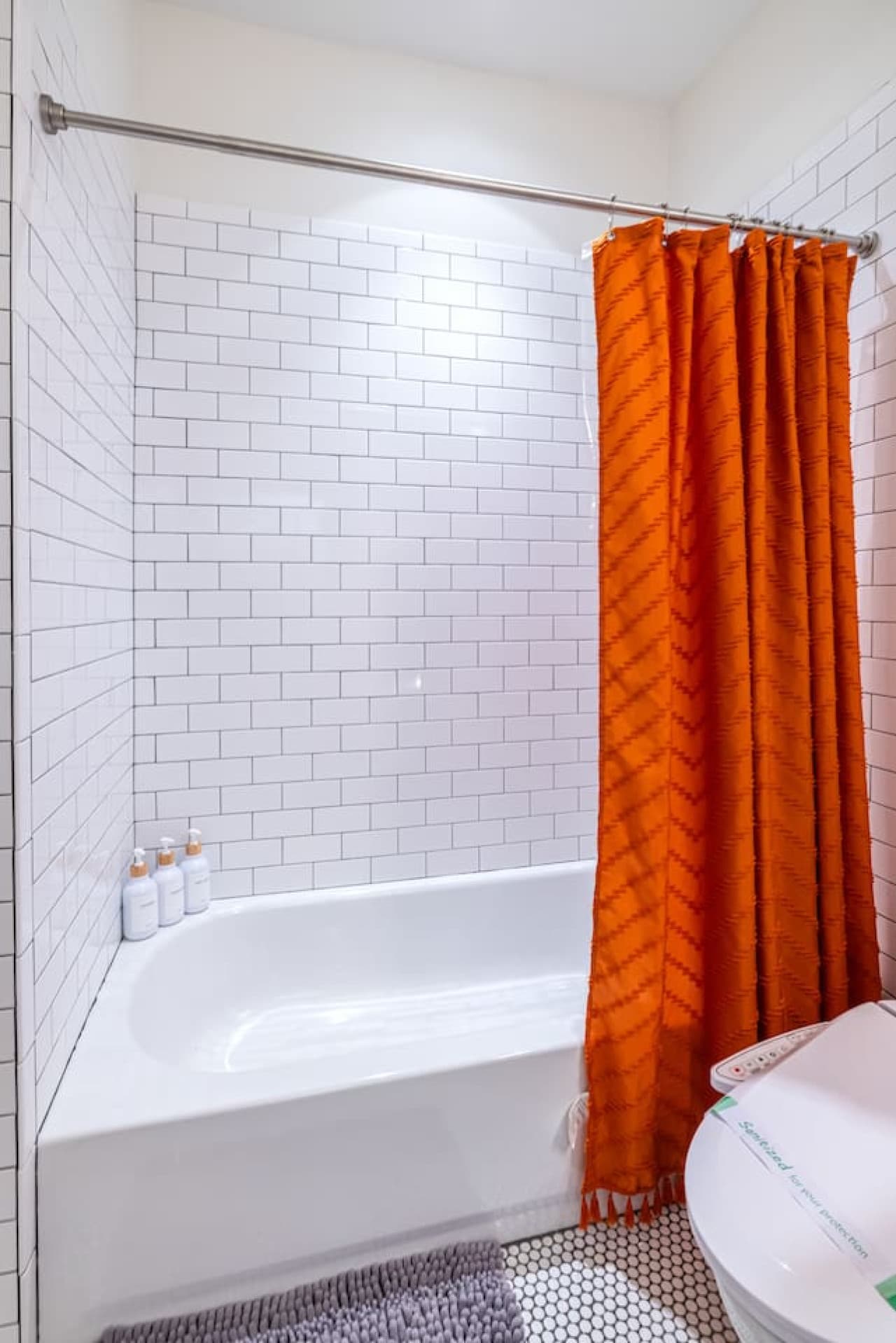 Fresh, modern space with everything you need for a comfortable stay.