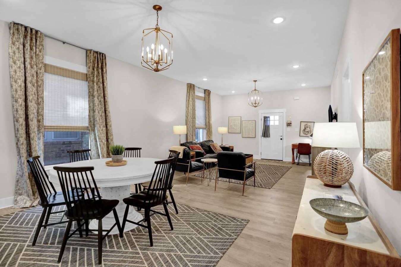 Open space for open minds, seamlessly blending comfort and style, this area is designed for connection and relaxation