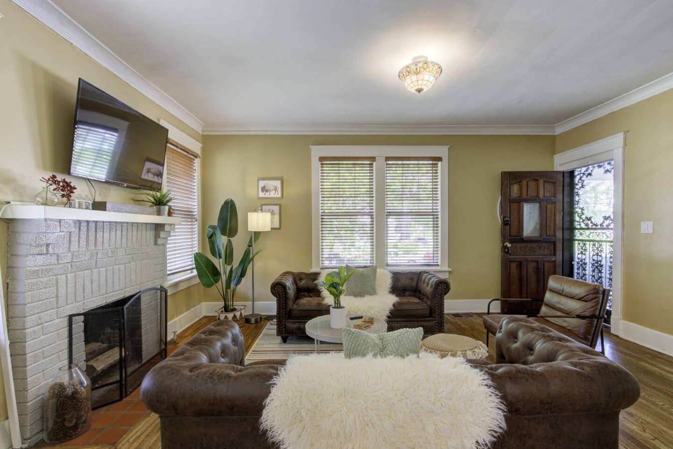 A perfect spot to unwind — gather around the TV or enjoy a quiet reading nook.