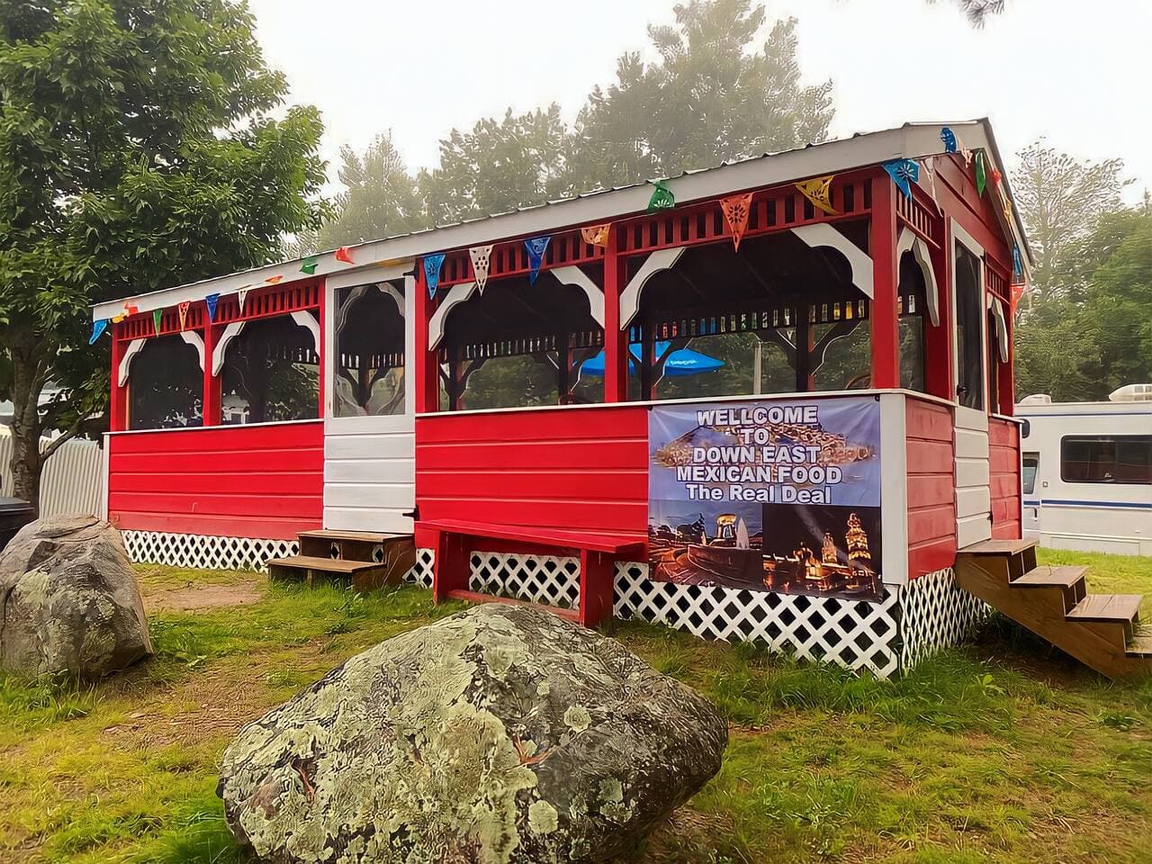 A local gem serving fresh, flavorful Mexican dishes — perfect for grabbing tacos or burritos to enjoy back at the property.