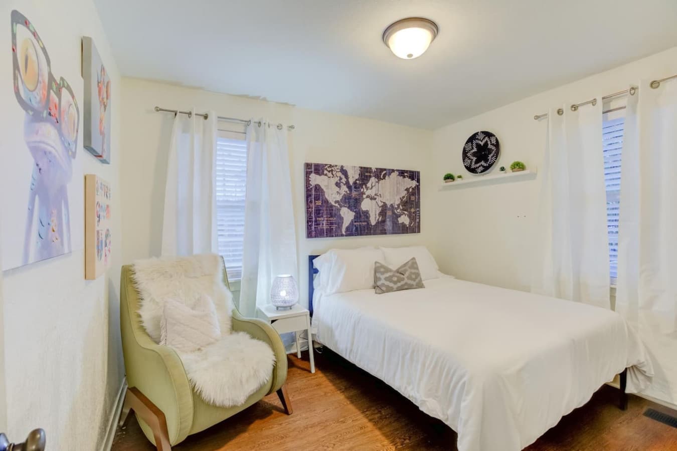 Queen-size comfort with a modern Memphis twist.