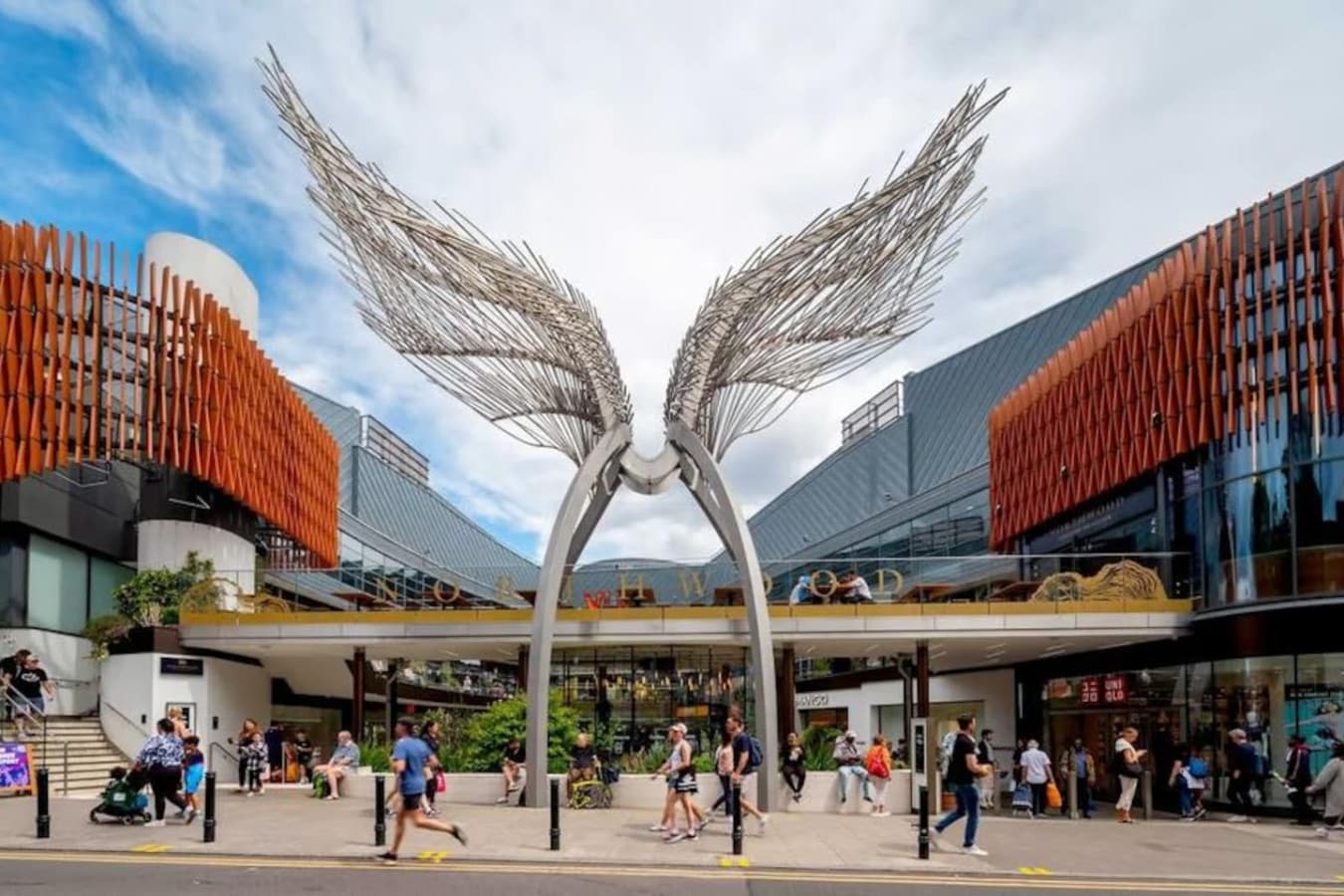 Shop, dine, and unwind at Angel Central, conveniently located just 10 minutes away.
