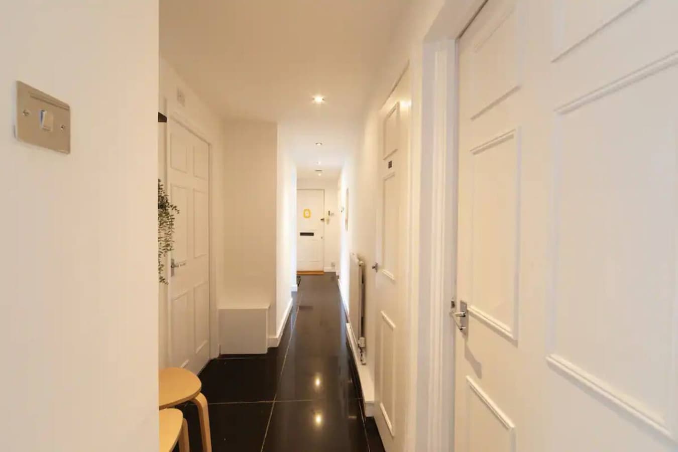 Quick snapshot of the flat. Step inside your new London home!