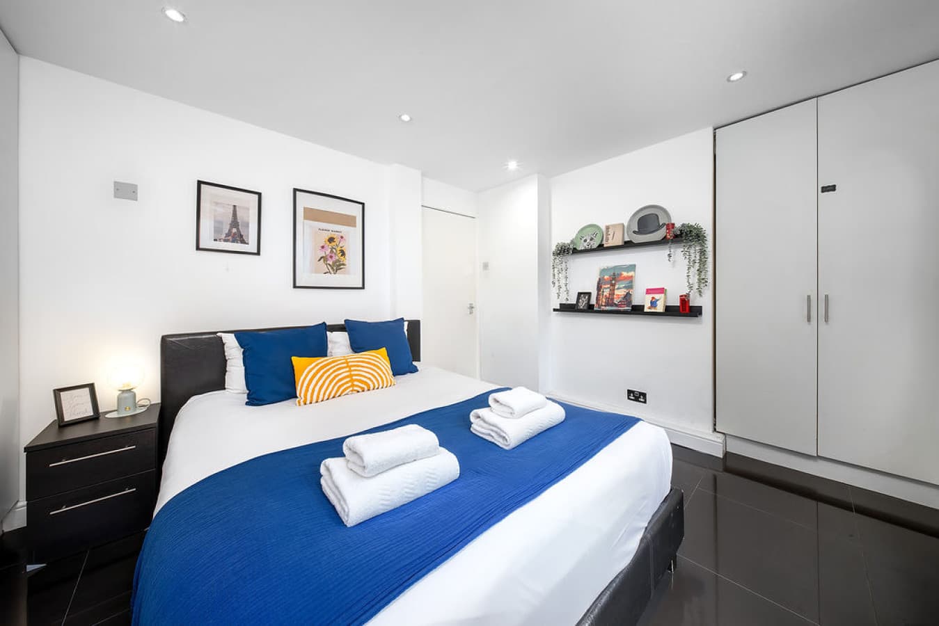 Arlington_Way_Flat_10_bed_6-sharpened.jpg