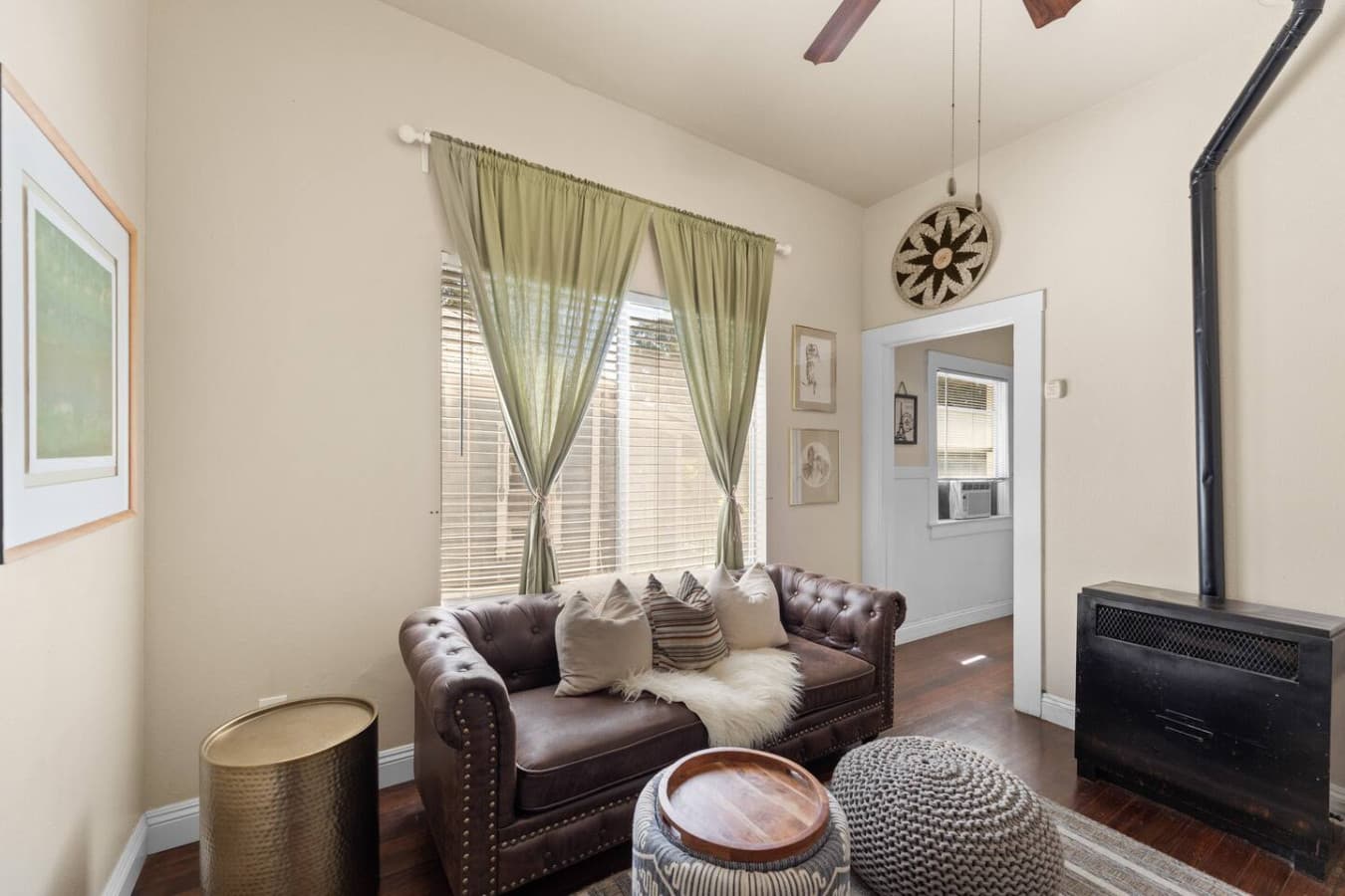 Warm touches with stylish decor.