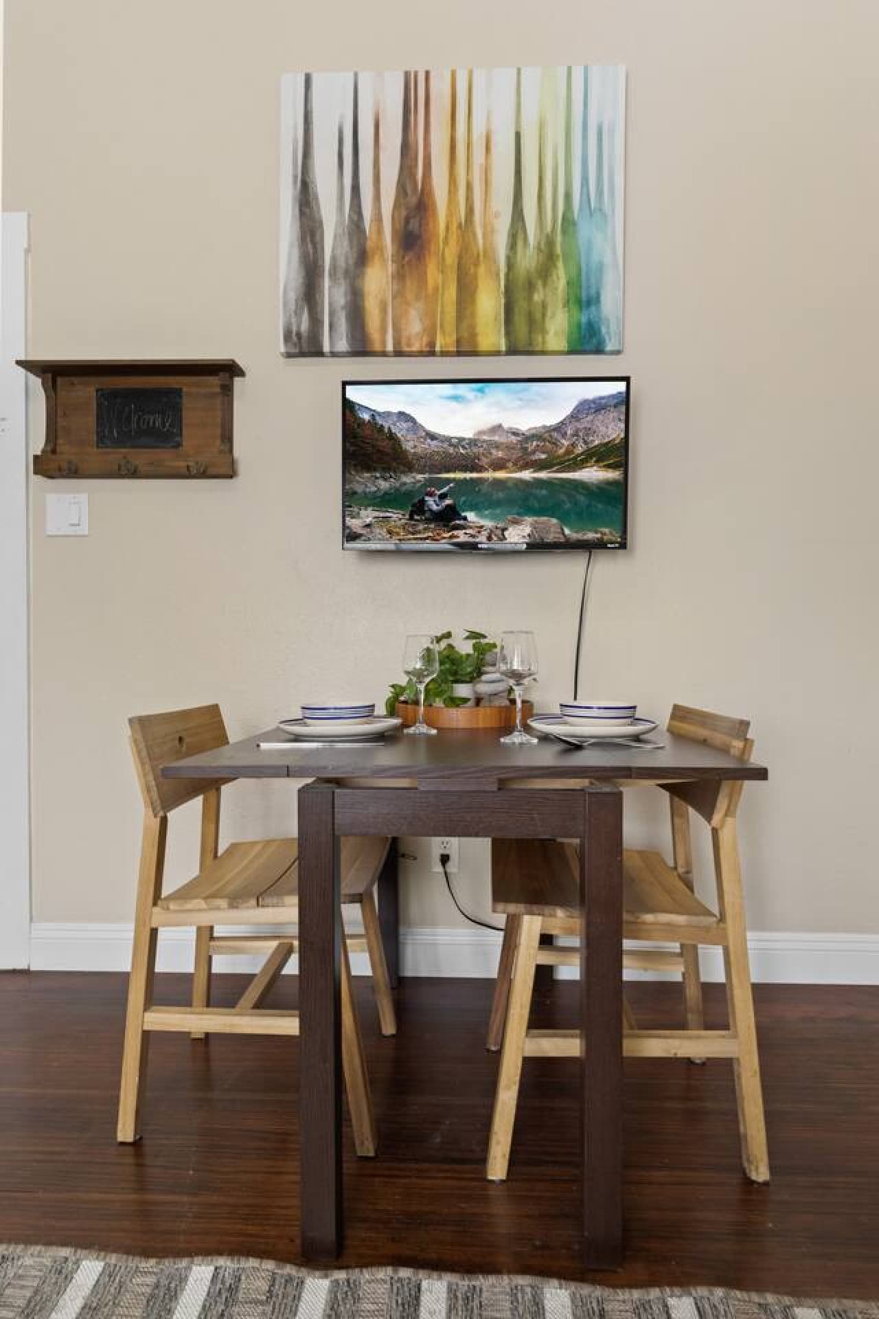 Dining nook for two.
