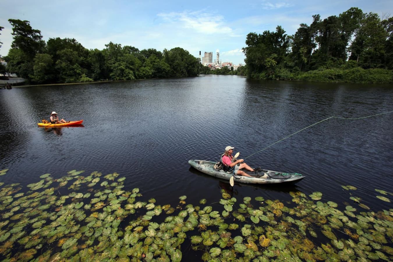 Blackwater River Access, 7 min drive from home. Perfect for kayaking, paddle boarding, and fishing with calm waters surrounded by beautiful nature.