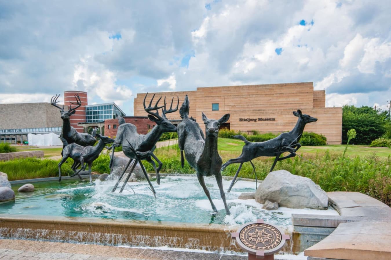 12-minute drive to the Eiteljorg Museum of American Indians and Western Art.