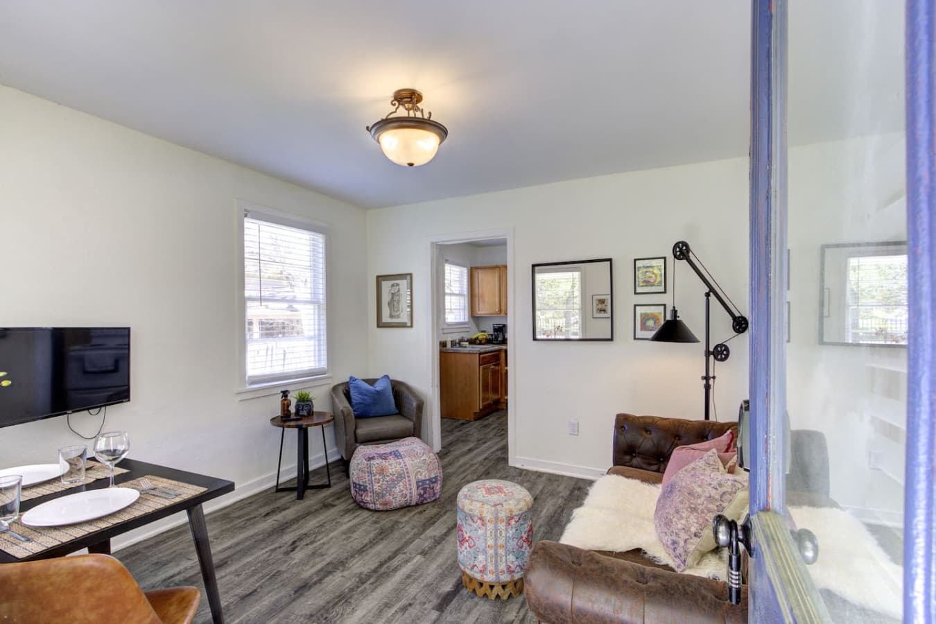 Where comfort meets connection—eat, relax, and let the good times roll.