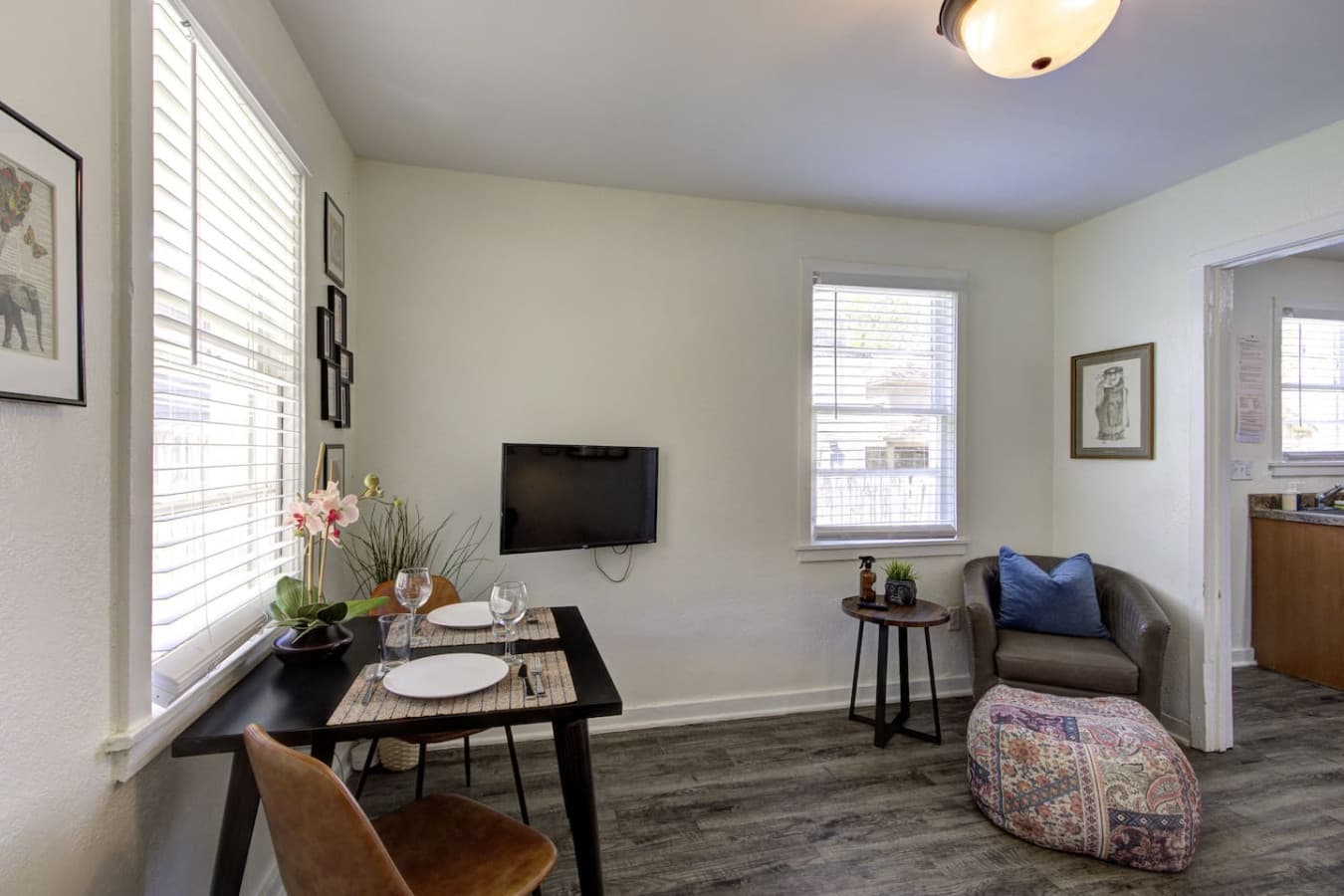 Stream, snack, and stay awhile—your cozy corner of Midtown Memphis.