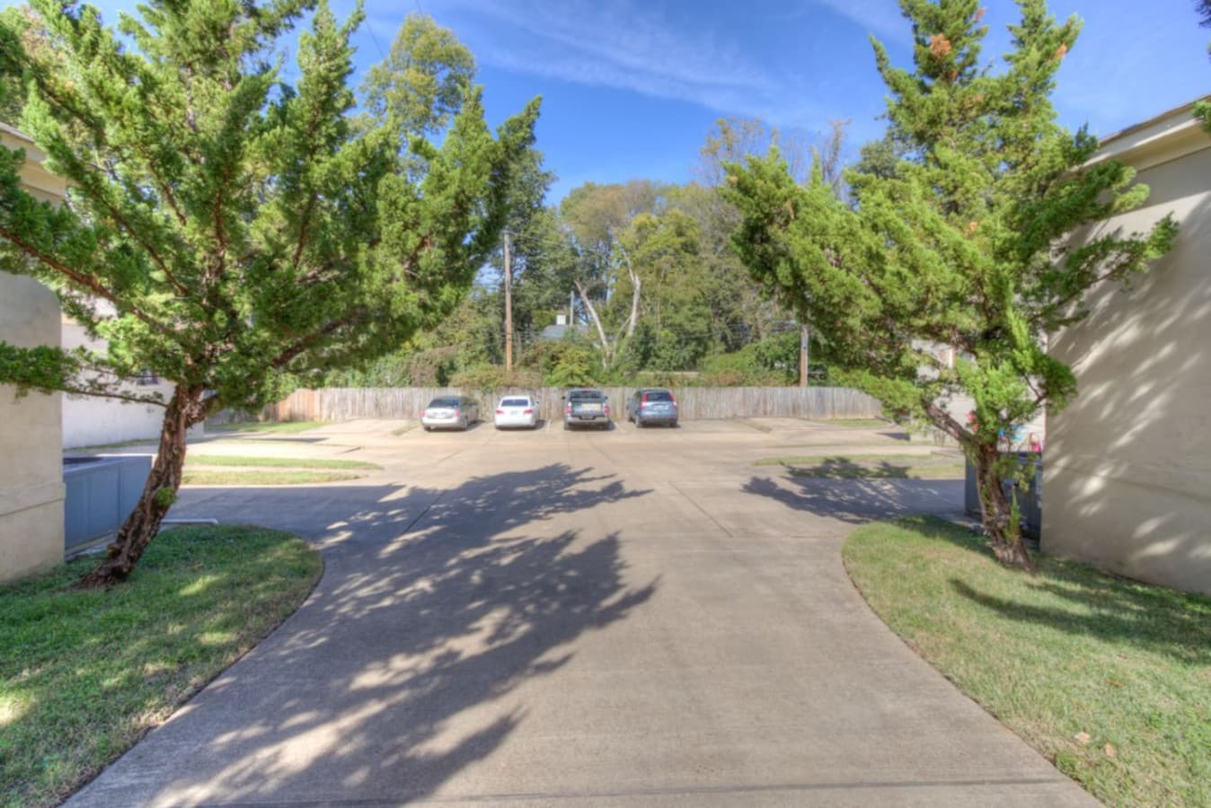 Private entrance to the parking in back