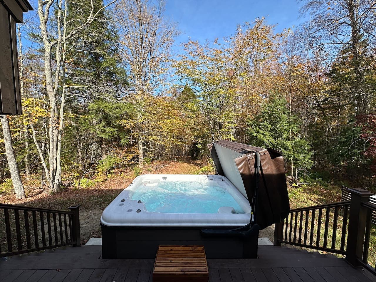 Surrounded by nature, warmed by the jets—pure mountain bliss.