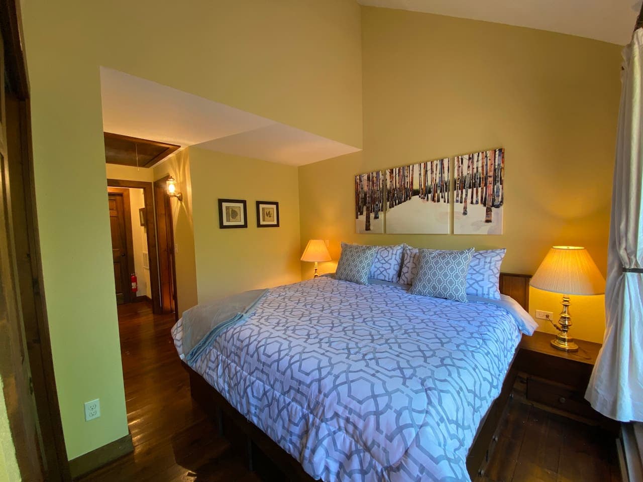 2nd floor master bedroom w. King bed(extra firm and comfortable) & en suite bathroom
