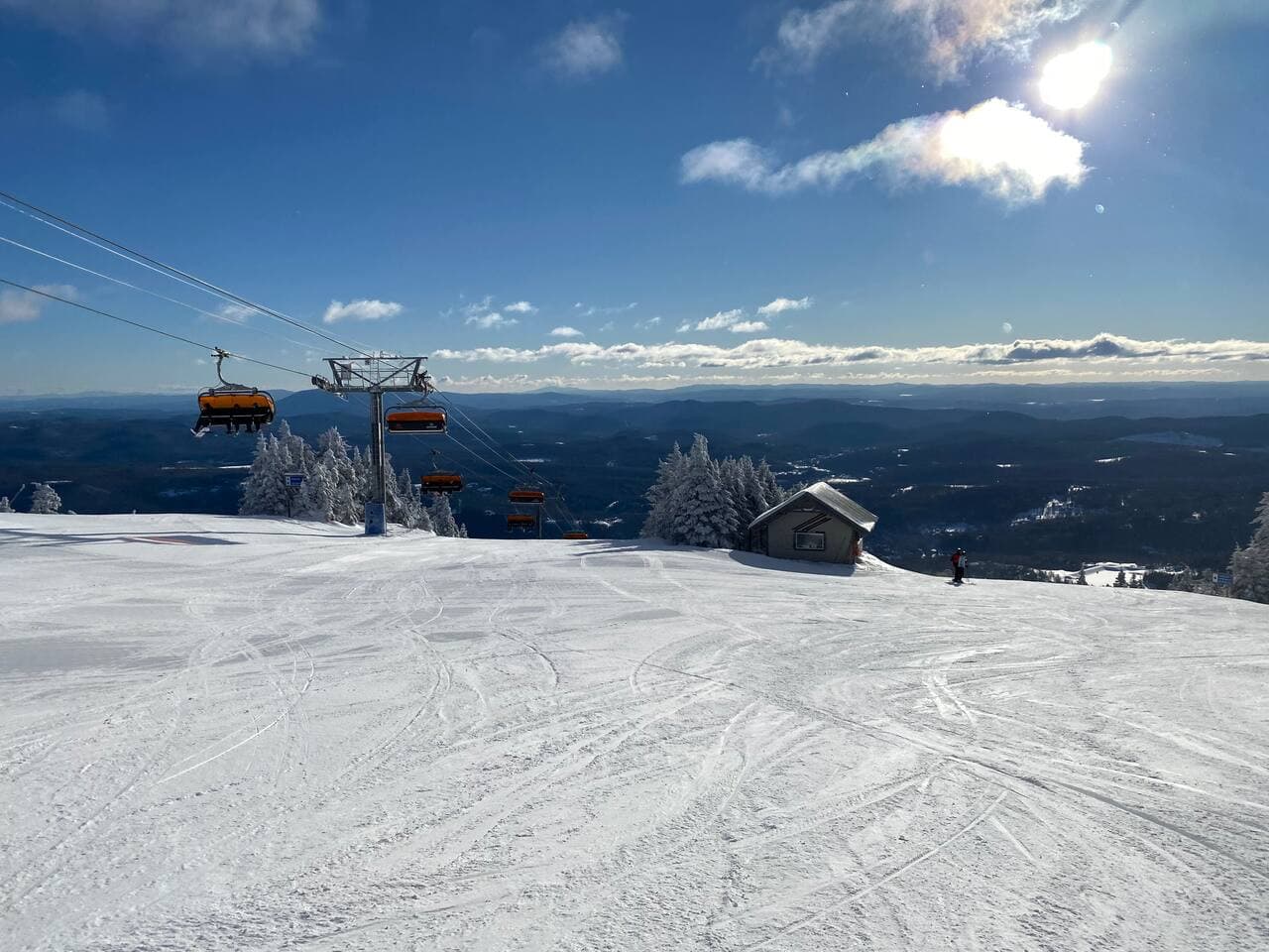 Hit the slopes in just 15 minutes or simply soak in the fresh mountain air at Jackson Gore Inn, Okemo Mountain—no chairlift required to start unwinding!