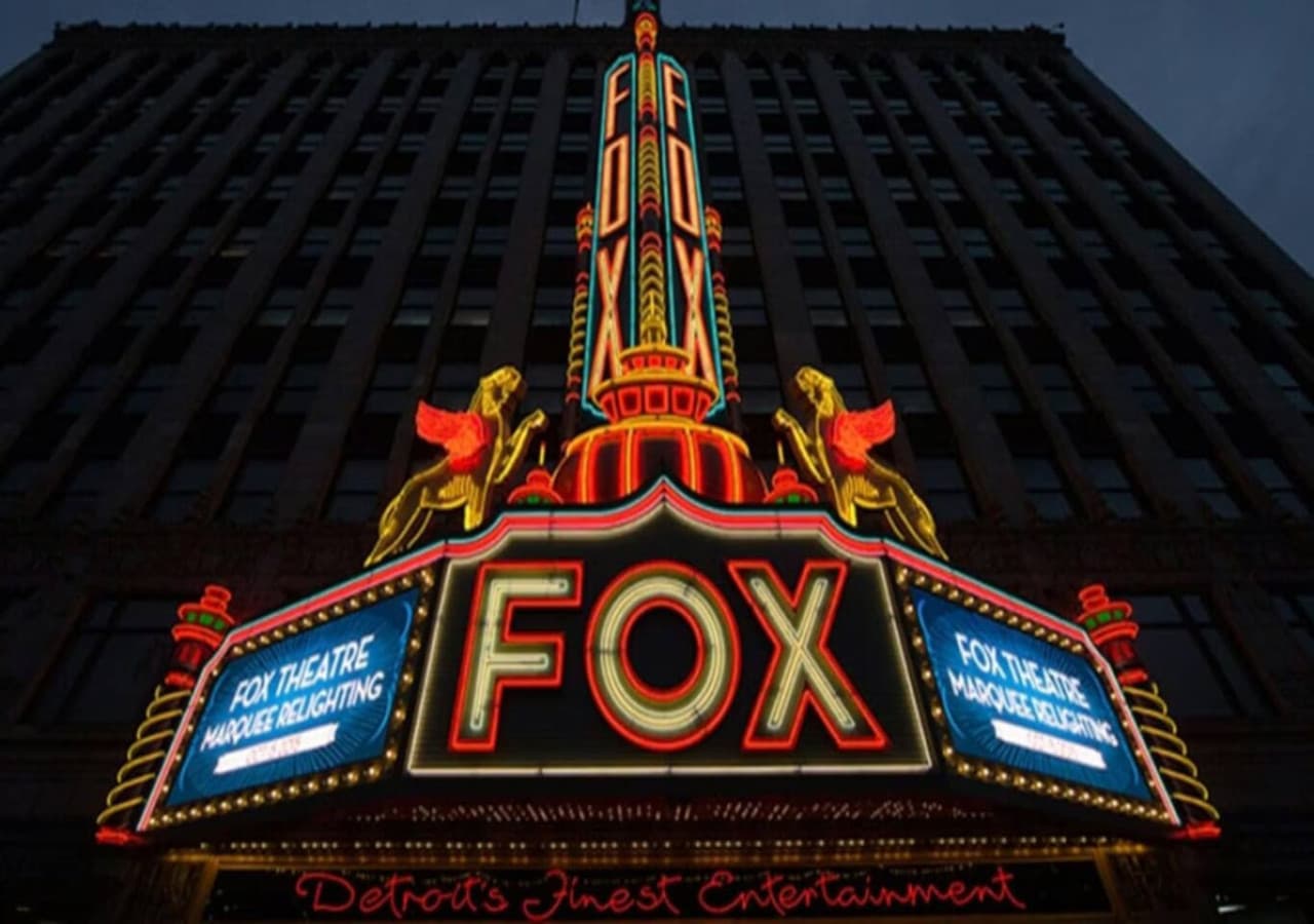 Just 10 minutes away, catch a show or concert at the stunning Art‑Deco Fox Theatre.