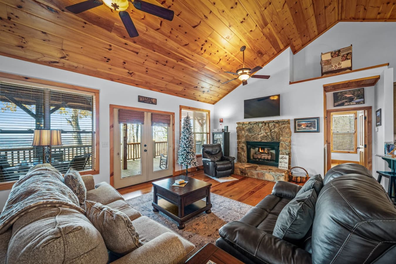 Relax in the living room, where every seat faces the breathtaking mountain view.