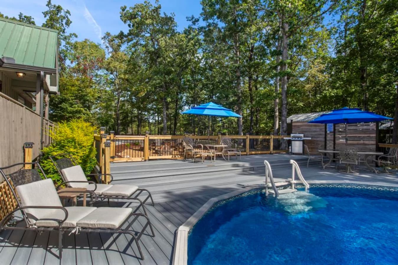 Float, splash, or simply unwind with pool toys and stunning views all around.