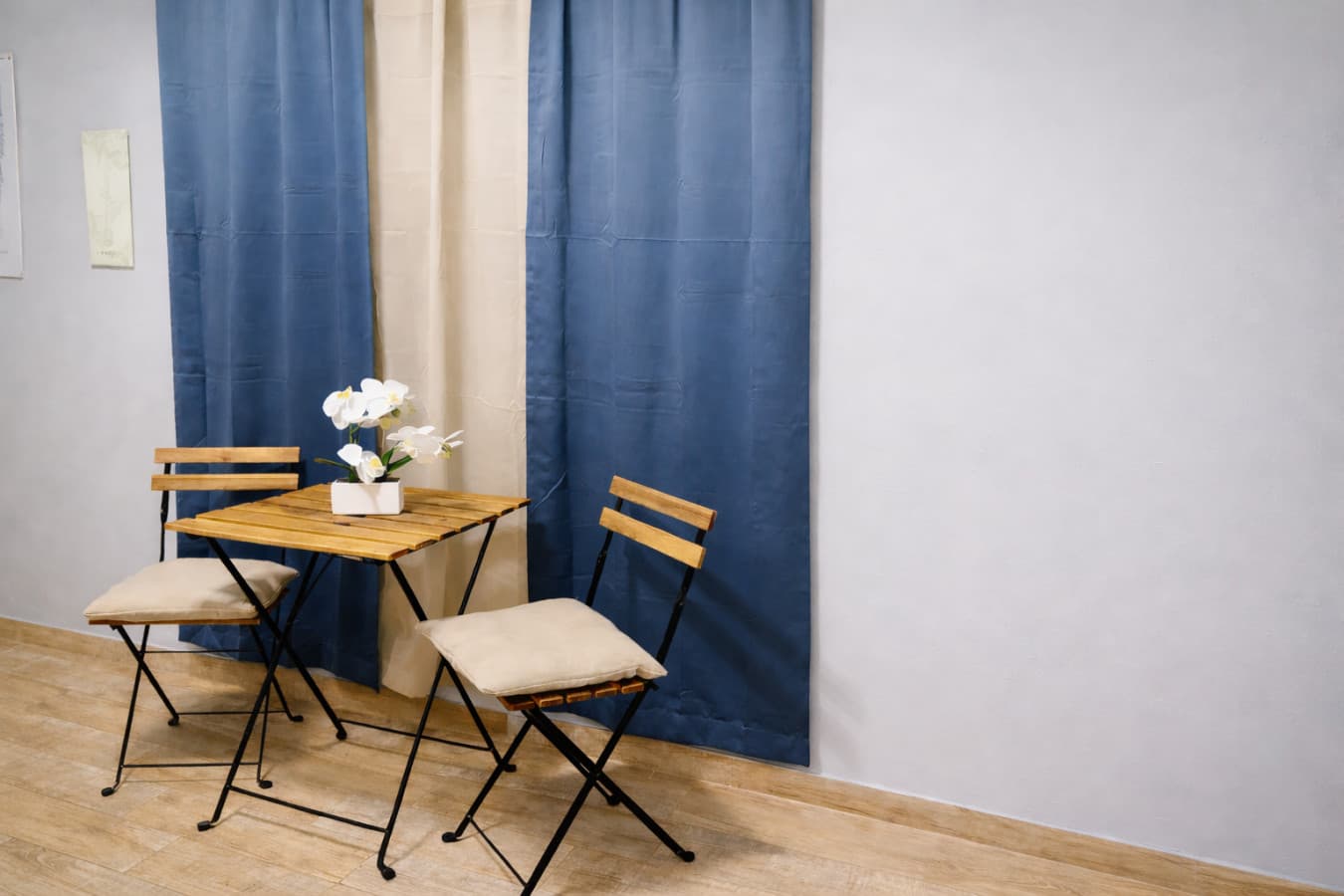 dining for 2.png